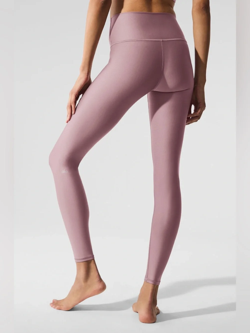 Alo 7/8 High-Waist Airlift Legging In Smoky Quartz Size Small